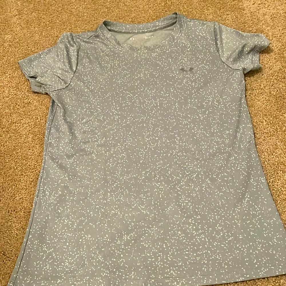 Under armor short sleeve